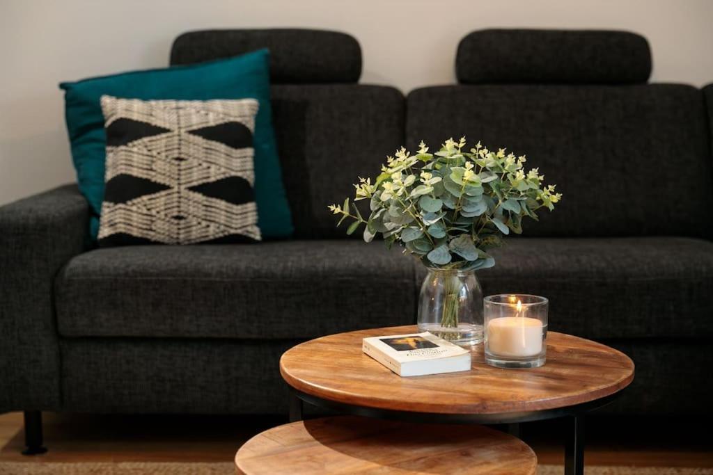 Charmantes Townhaus Mit Garten, W-Lan & Netflix Poczdam Zewnętrze zdjęcie